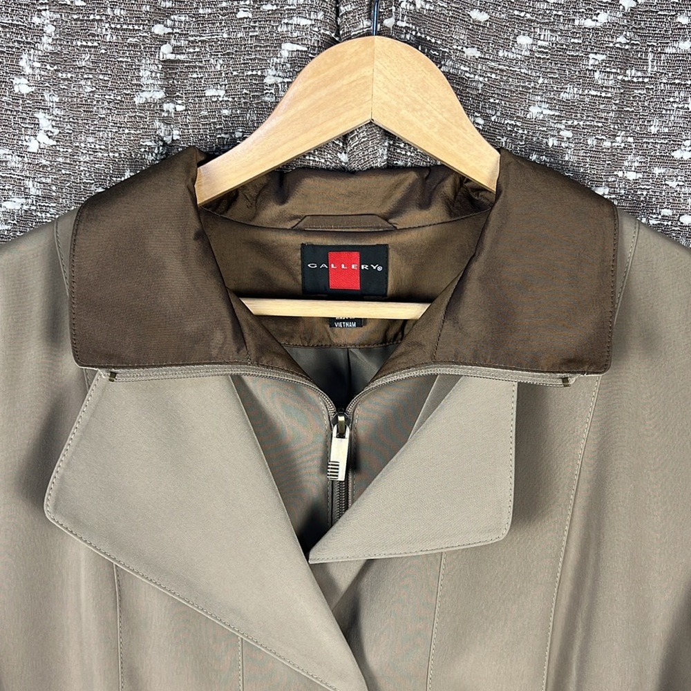 Gallery Snap Button Up Jacket With Pockets - image 4